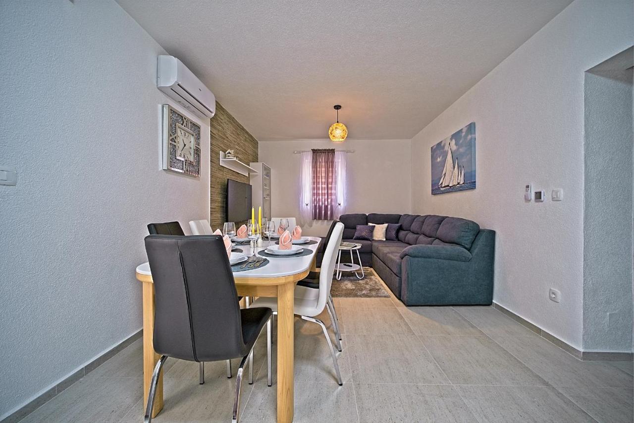 פוסטיר Luxury Apartment "Blue Diamond" מראה חיצוני תמונה